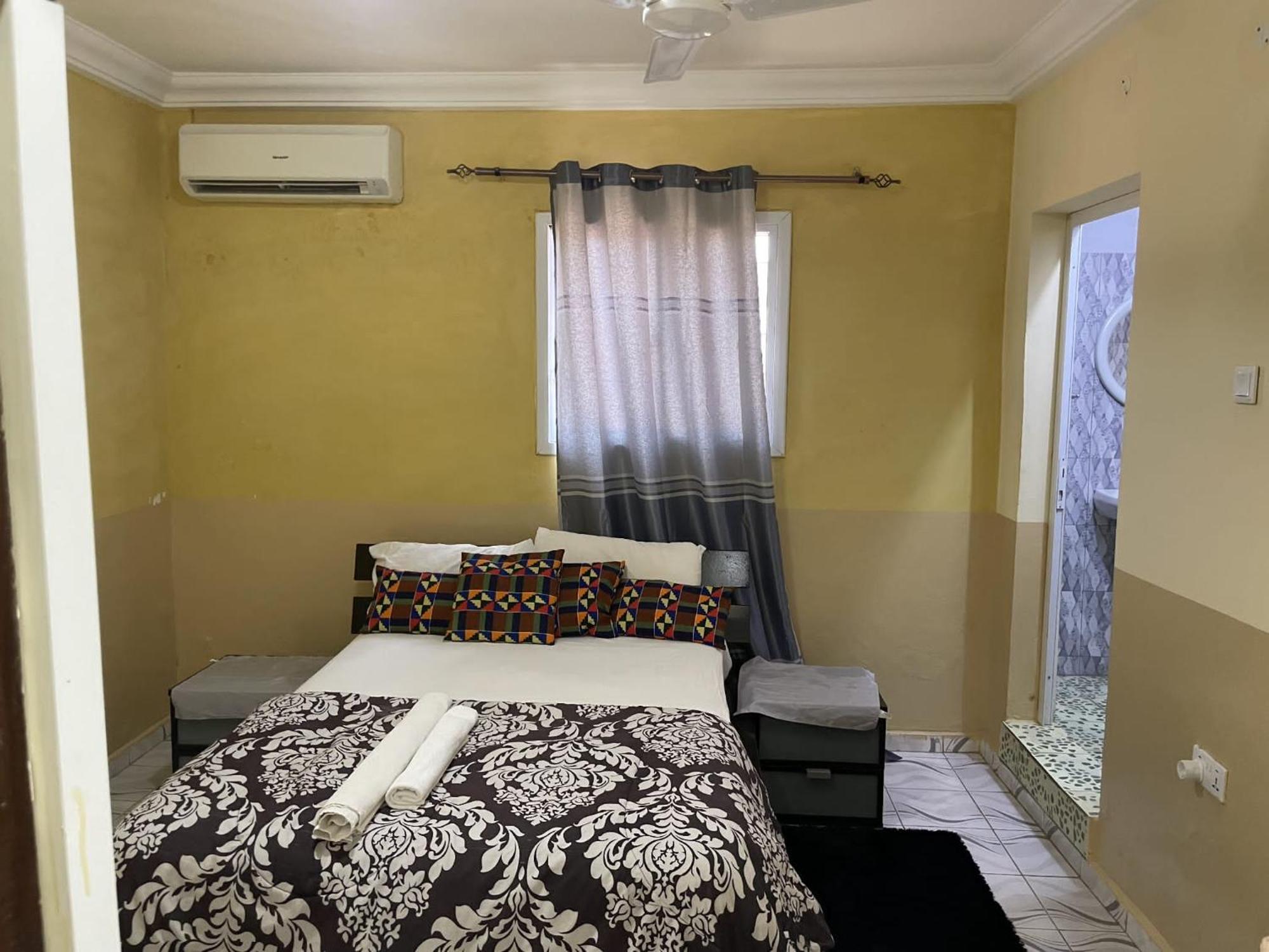 Faith And Grace Guest House Lamin Beretto 外观 照片