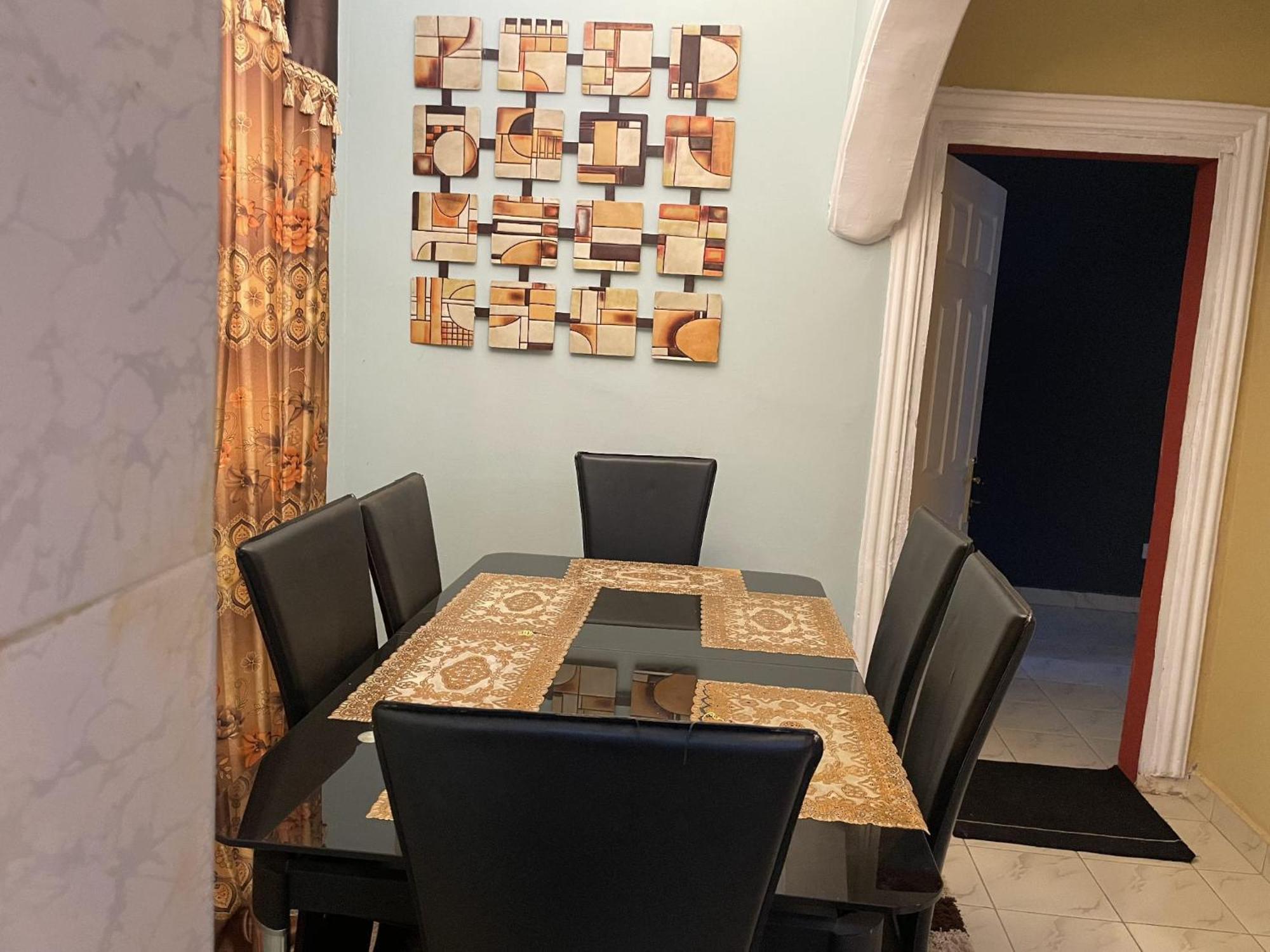 Faith And Grace Guest House Lamin Beretto 外观 照片